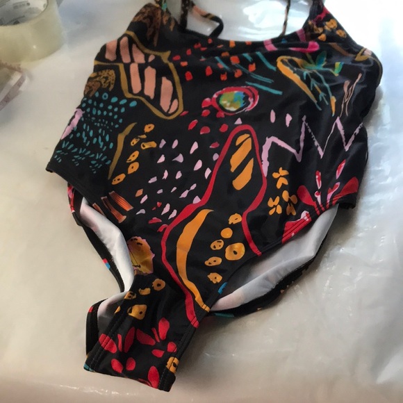 Vernier Other - NWT fun swim suit.